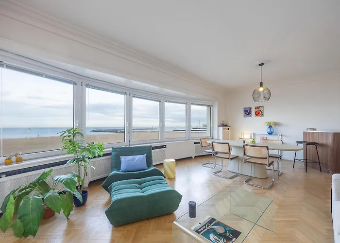 Lecomte - Gavina The Shoreline